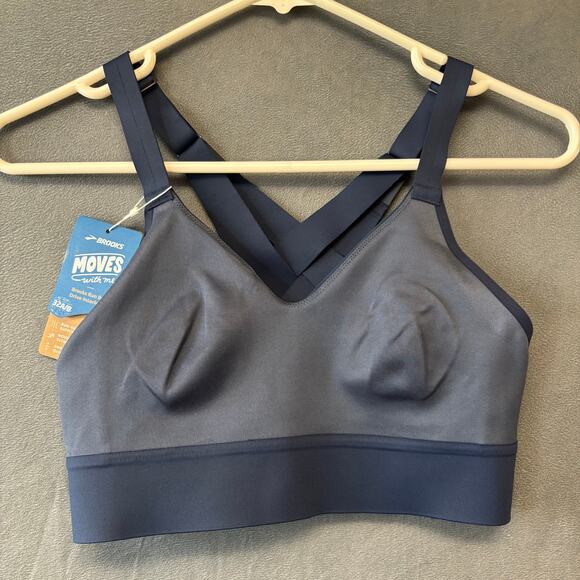 New Brooks Moves with Me Run Sports Bra Performance Track Sports Athletic 32A XS - Picture 1 of 9